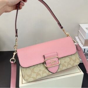 NWT！COACH MORGAN CROSSBODY IN SIGNATURE CANVAS